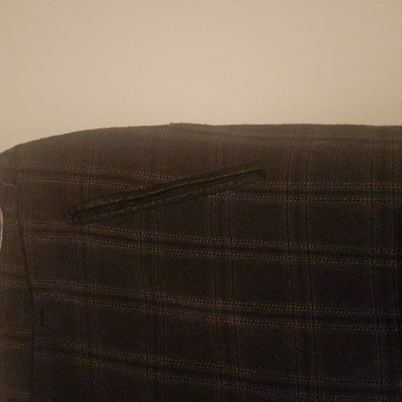 Black Plaid Reitman Dress Pants, Size 9 - Picture 3 of 4